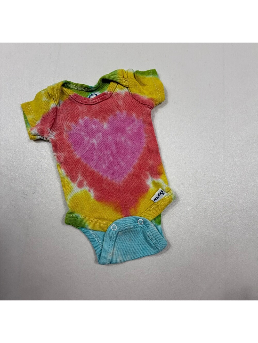 Gerber Newborn Tie-Dye Heart Onesie Bodysuit